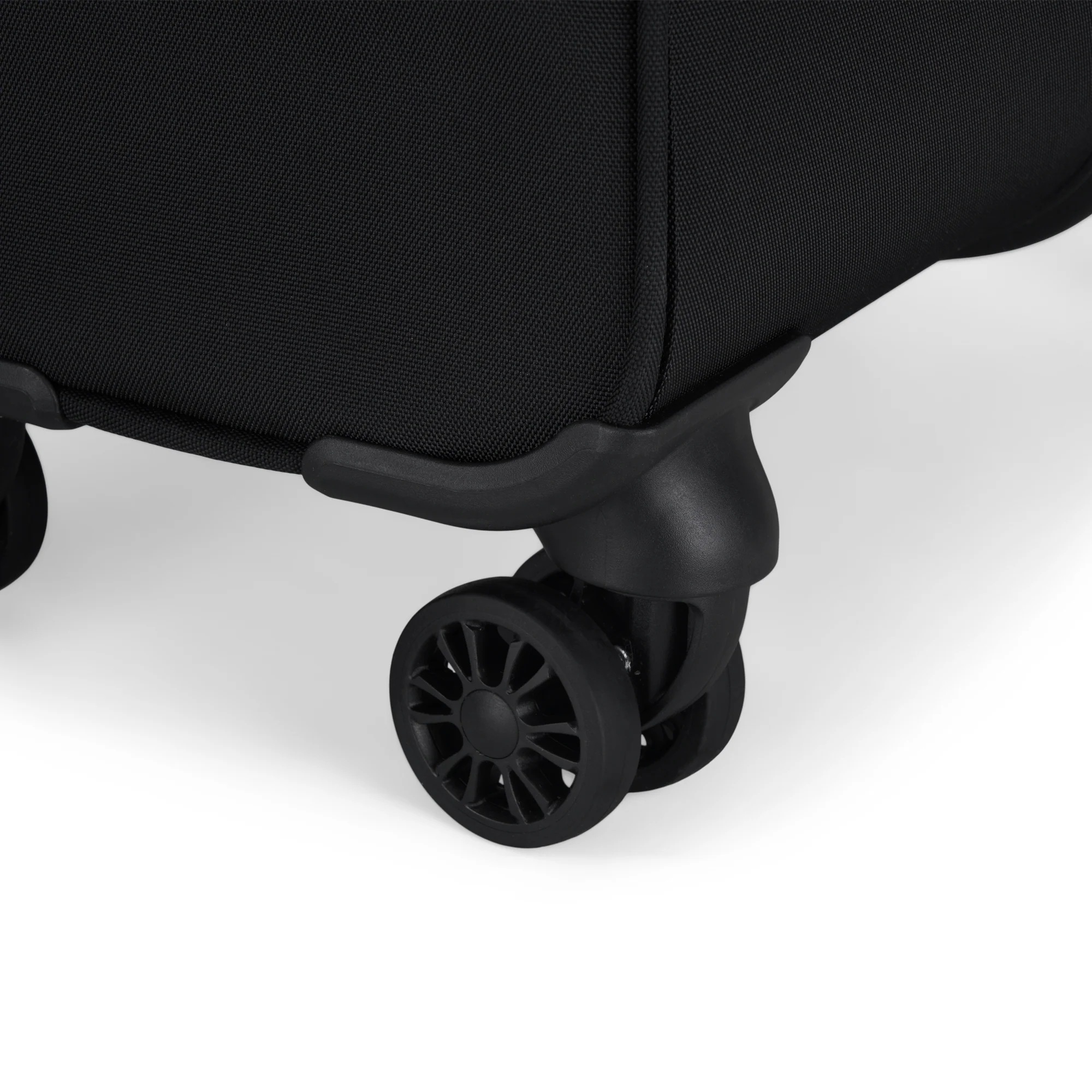 Ultimate Carry-On - Image 7